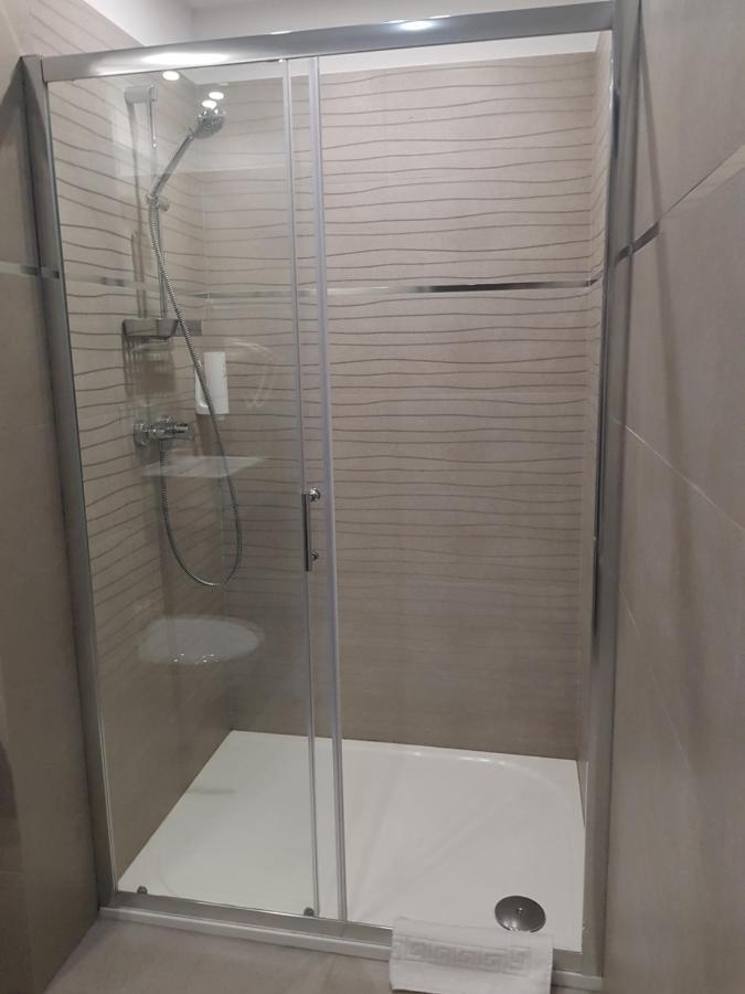 מלון Râmnicu Vâlcea Novo Boutique מראה חיצוני תמונה