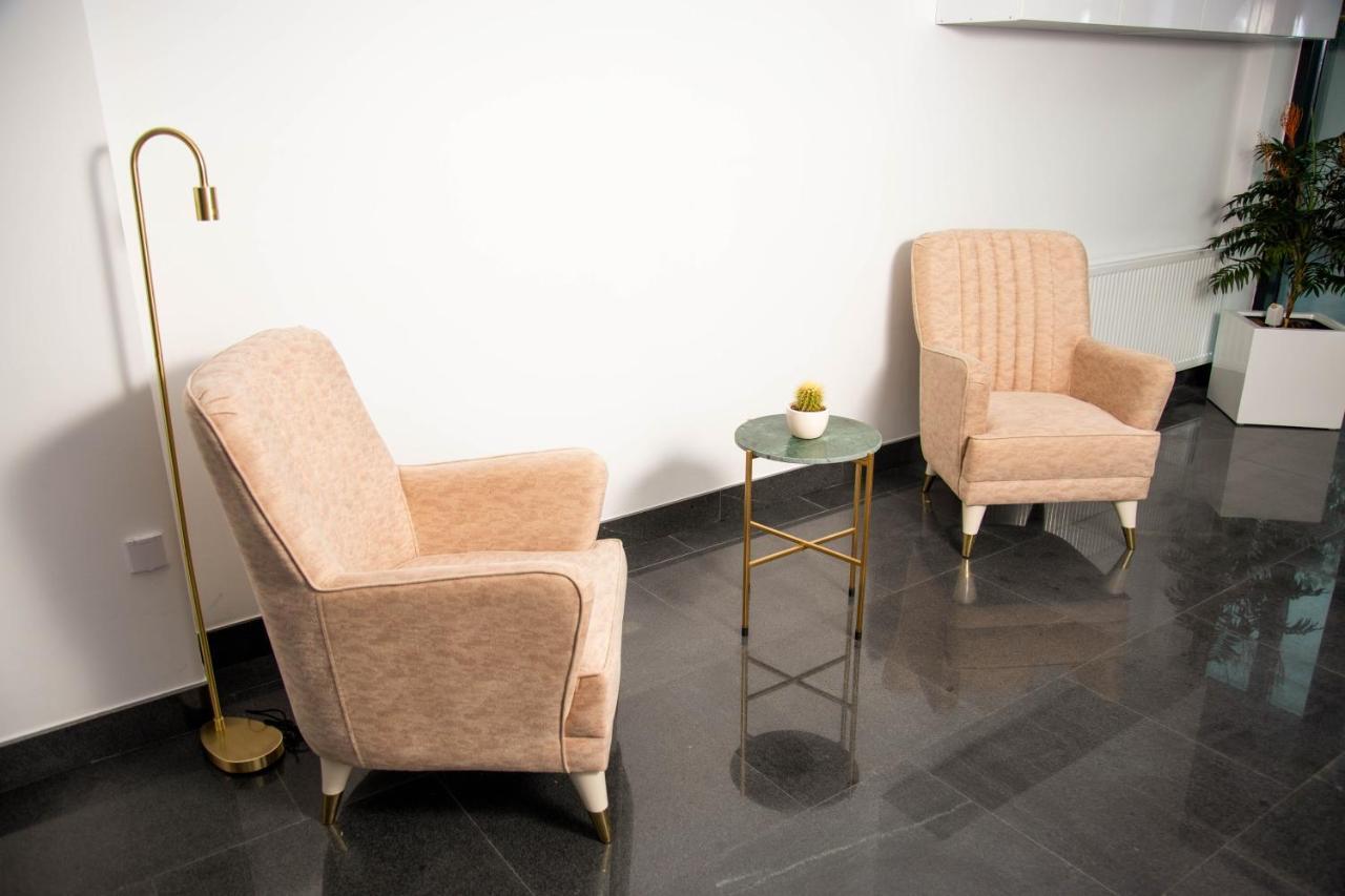 מלון Râmnicu Vâlcea Novo Boutique מראה חיצוני תמונה