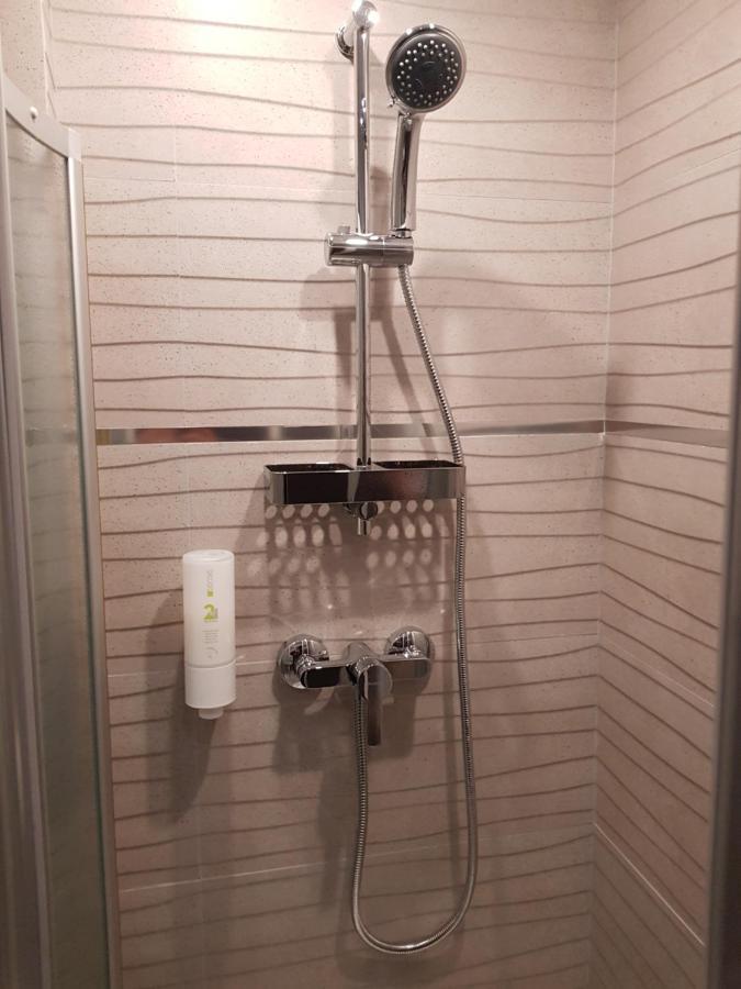 מלון Râmnicu Vâlcea Novo Boutique מראה חיצוני תמונה